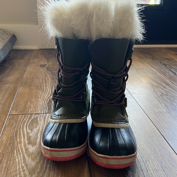 Kids Sorel boots - Picture 4 of 7